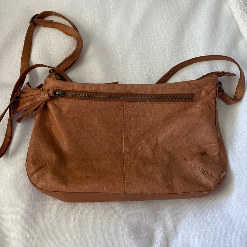 Crossbody purse
